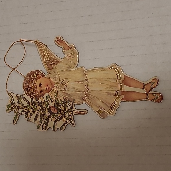 4 Vintage 1984 Merrimack Ornaments - Picture 2 of 13